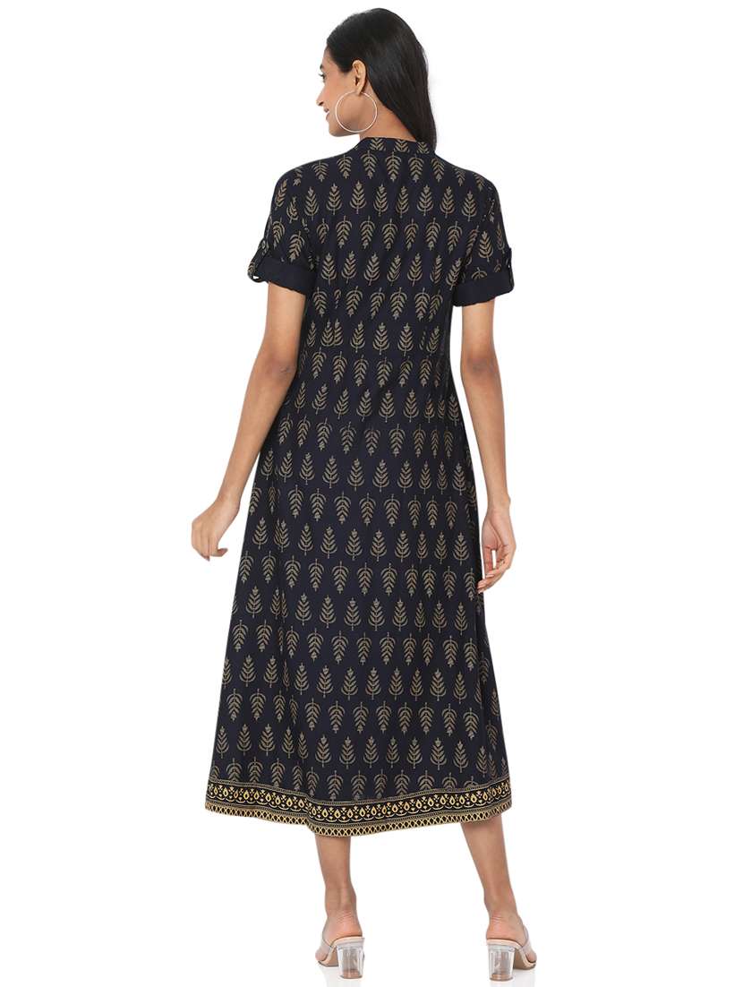 women's printed dress - 18417770 - Standard Image - 3