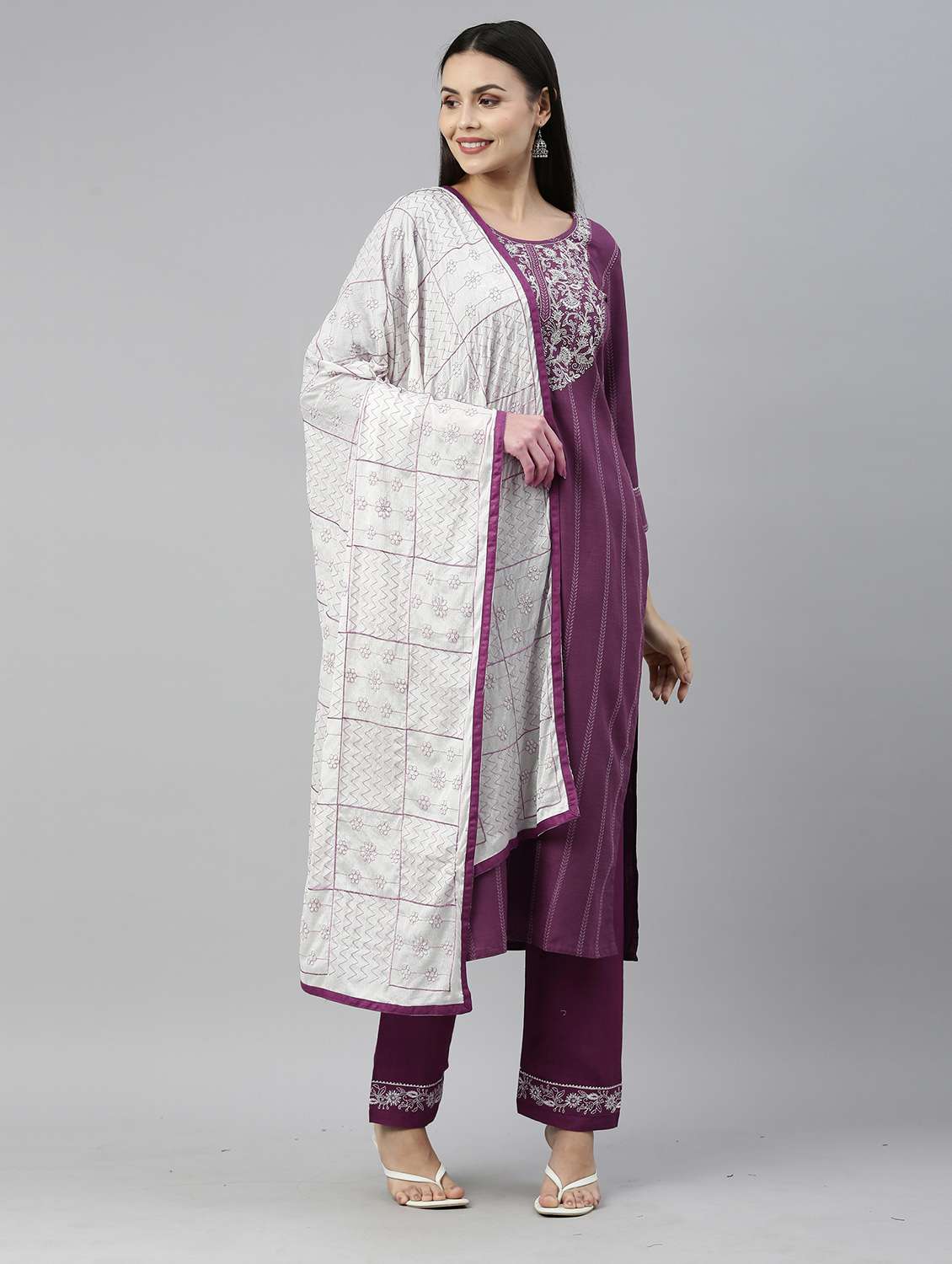purple kurta pant set with dupatta - 18418182 - Standard Image - 3