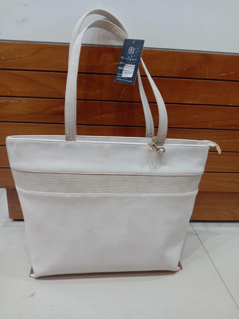 handbags for women - 18418555 - Zoom Image - 0
