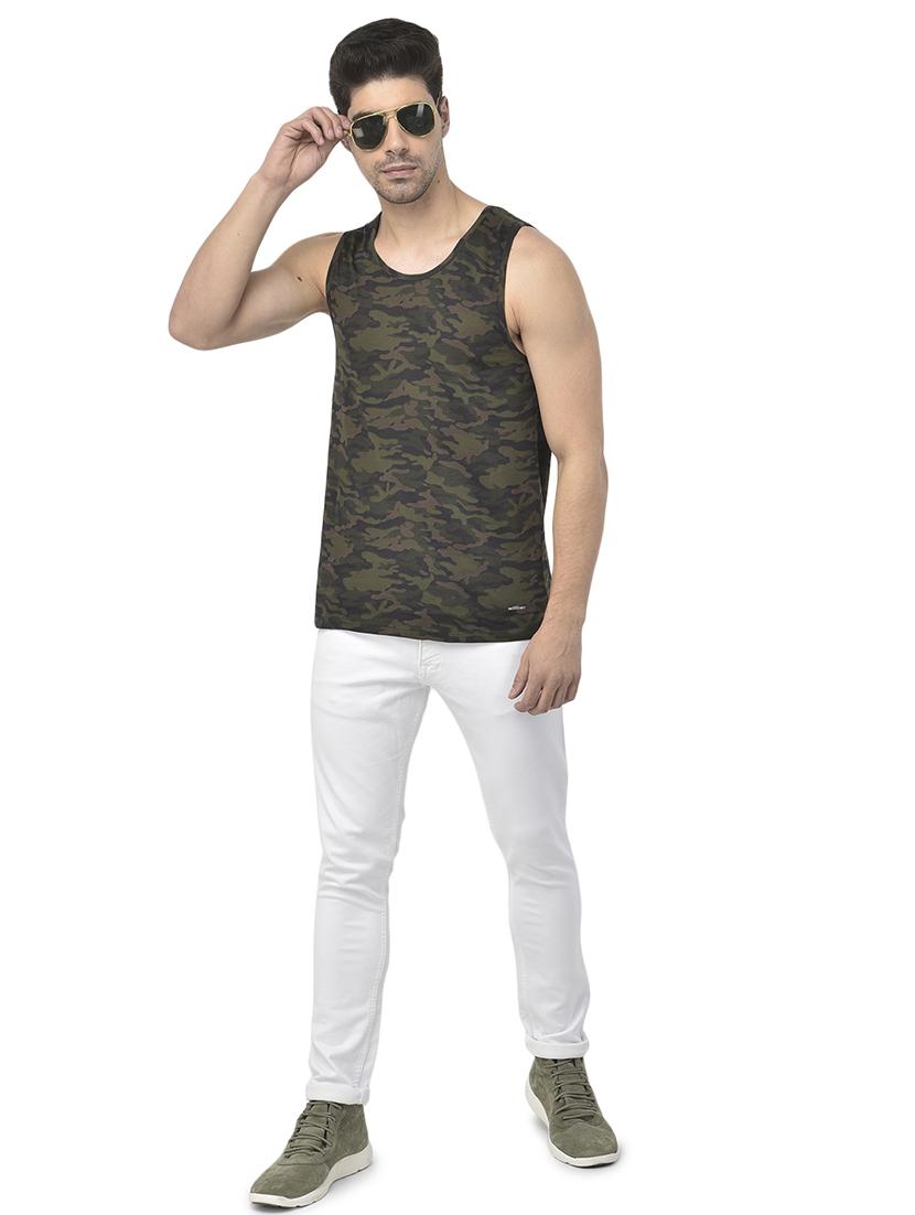 olive camouflage vest - 18423969 - Standard Image - 3