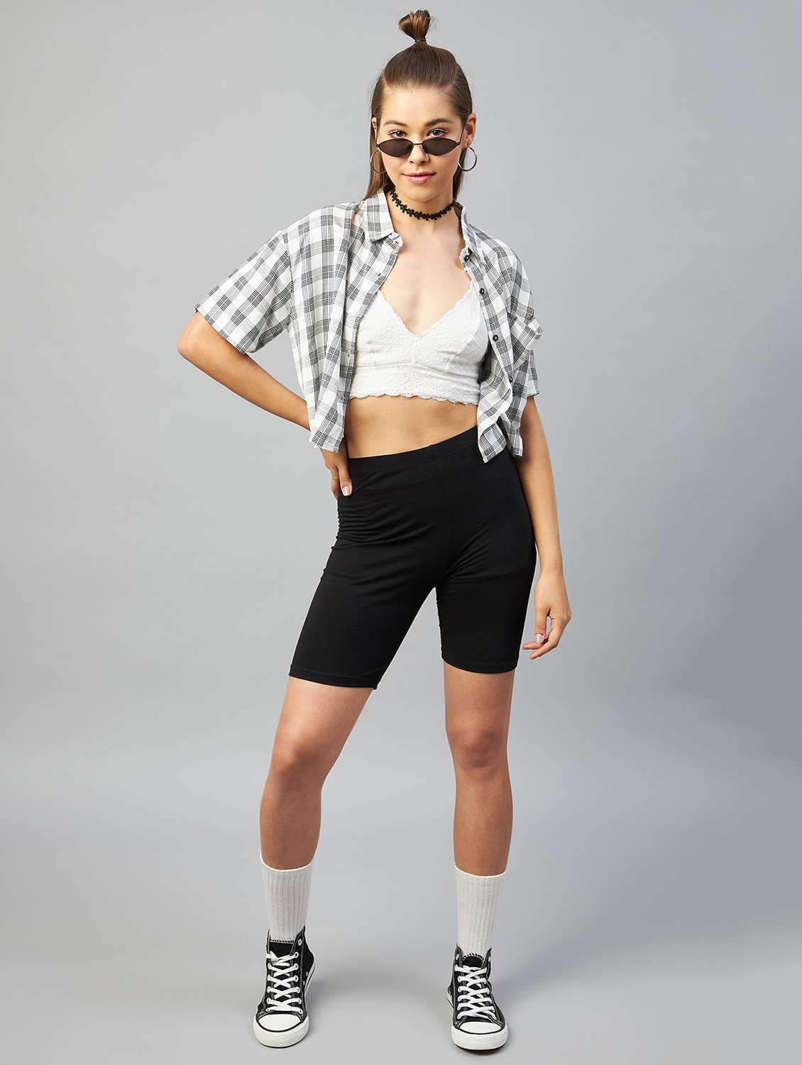 straight hem checkered crop shirt - 18426979 - Standard Image - 3