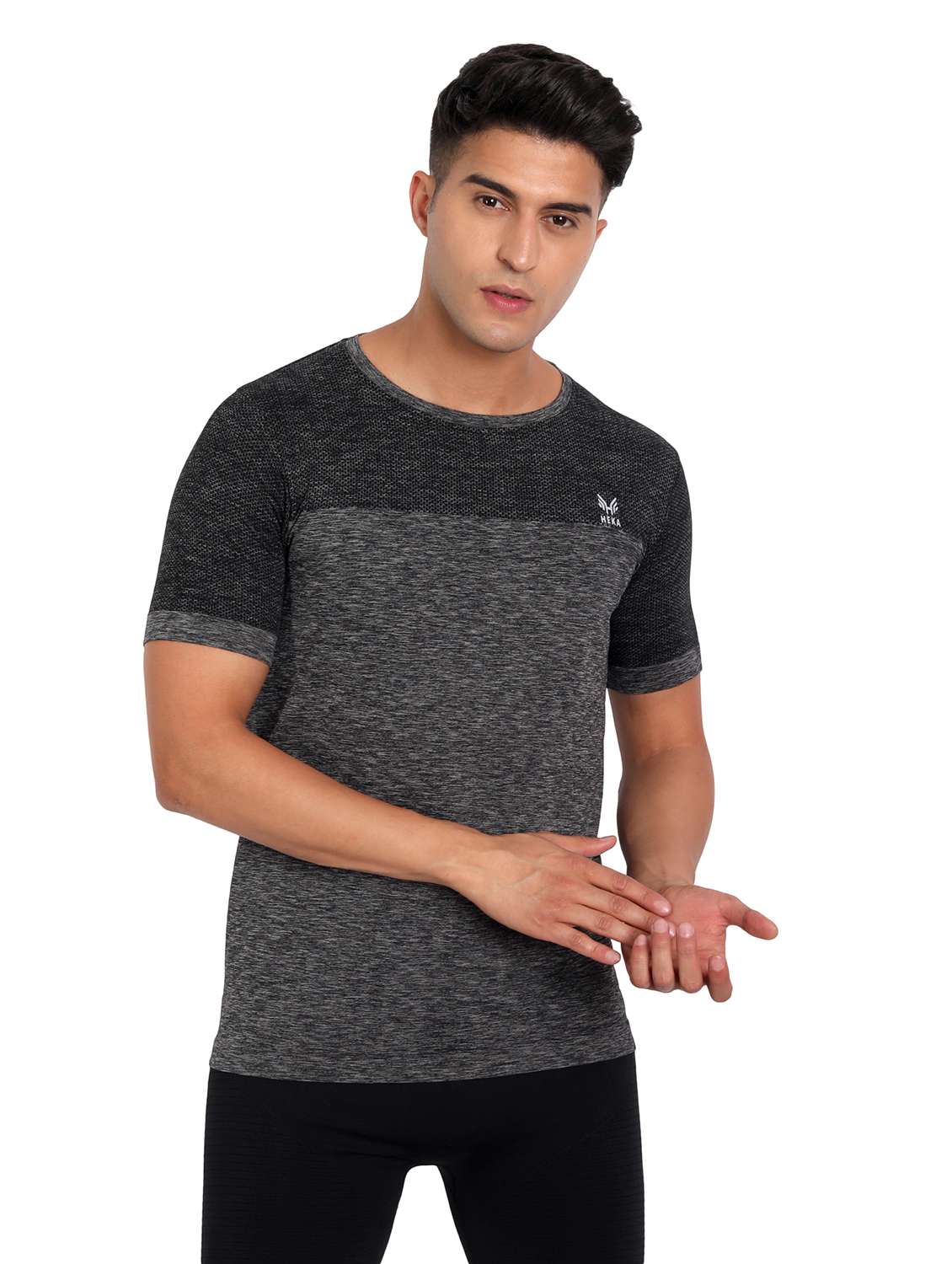 black chest-printed t-shirt
