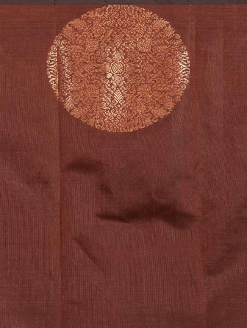 self design zari work woven saree - 18436786 - Standard Image - 3