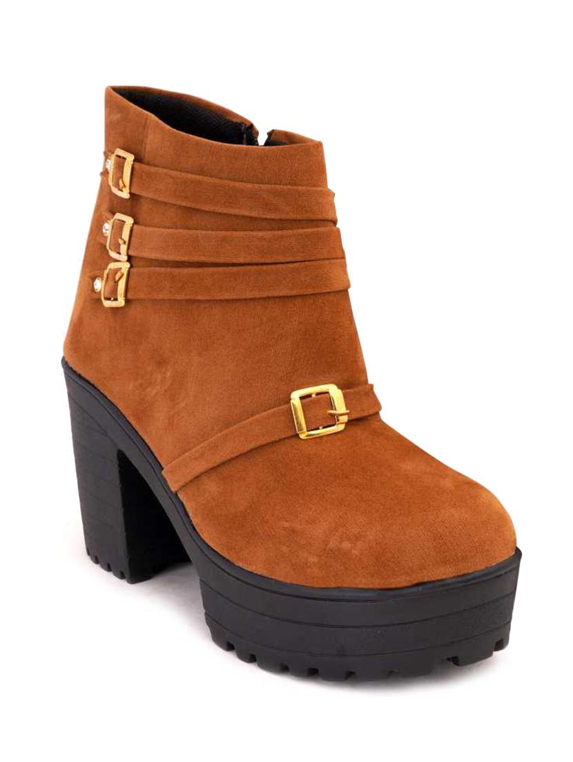 women tan ankle length lace up boot