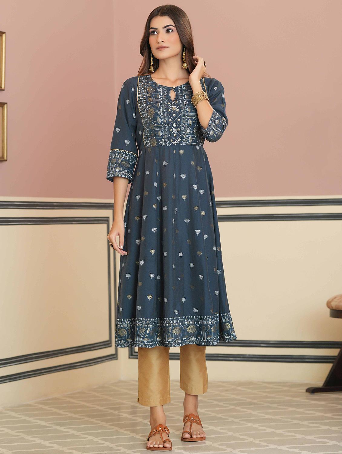 women's flared kurta