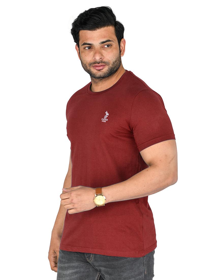 maroon solid t-shirt 