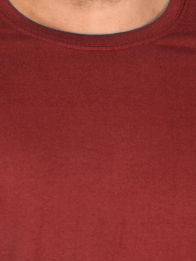 maroon solid t-shirt - 18440787 - Standard Image - 3