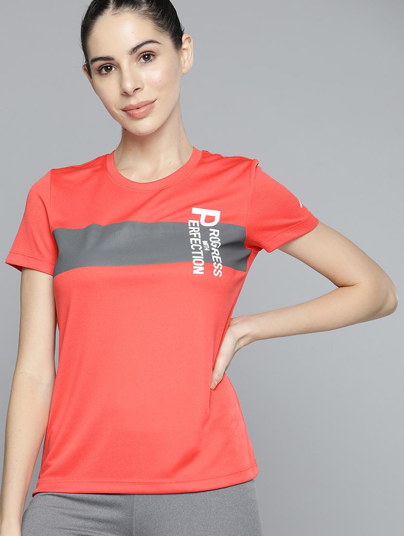 short sleeved chest-printed regular tee - 18441925 - Zoom Image - 0