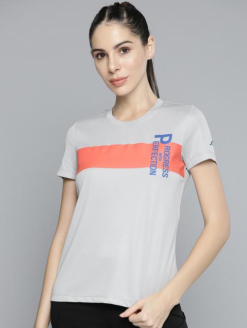 short sleeved chest-printed regular tee - 18441926 - Standard Image - 0
