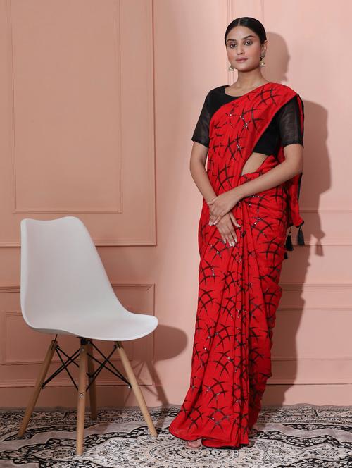 contrast piping embroidered saree with blouse - 18448863 - Standard Image - 0