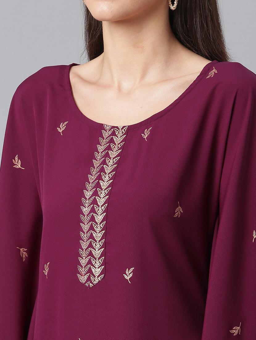 burgundy foil-printed kurta palazzo set - 18451120 - Standard Image - 5