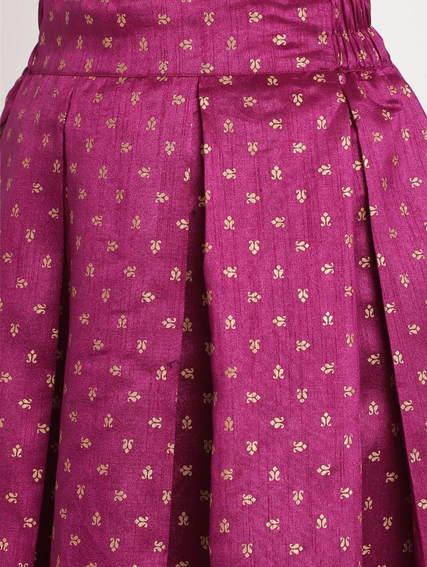 foil print skirt top set - 18451242 - Standard Image - 5