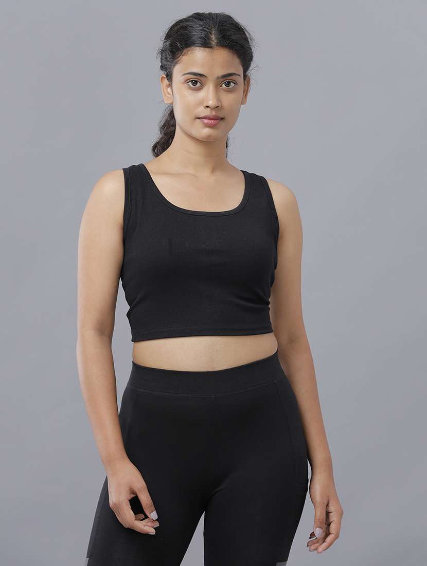 women's plain round neck t-shirt