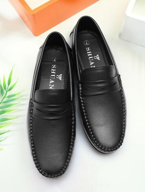 men black slip on loafer - 18457755 -  Standard Image - 0