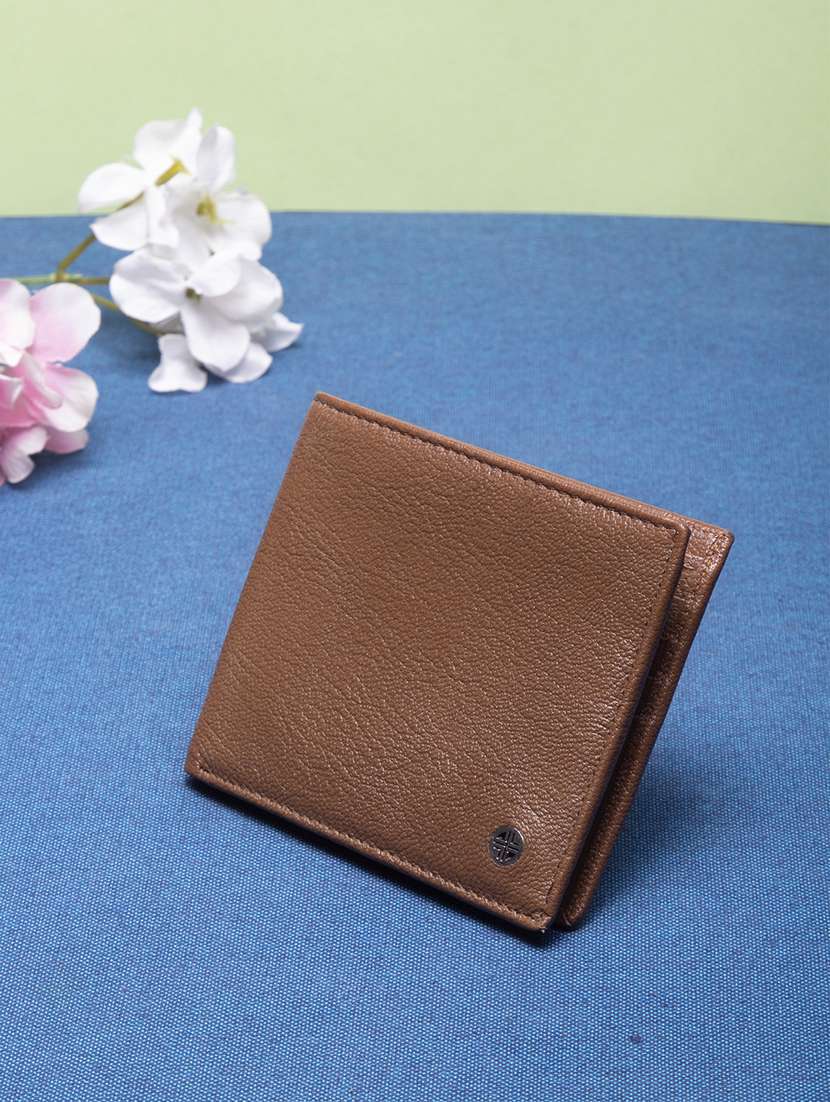 tan leather wallet