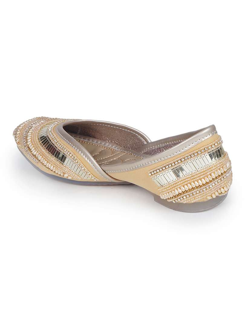 women gold slip on mojari - 18463219 -  Standard Image - 3