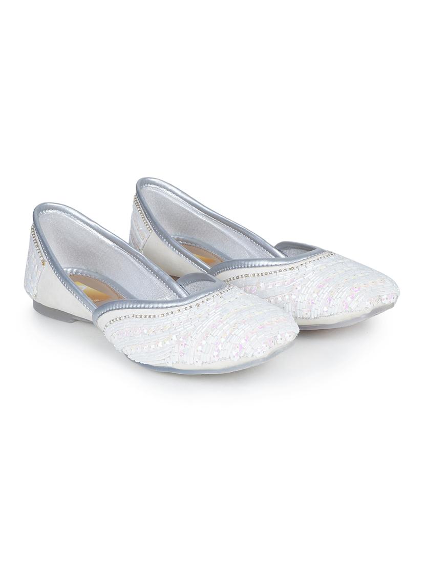 women white slip on mojari - 18463233 - Zoom Image - 0