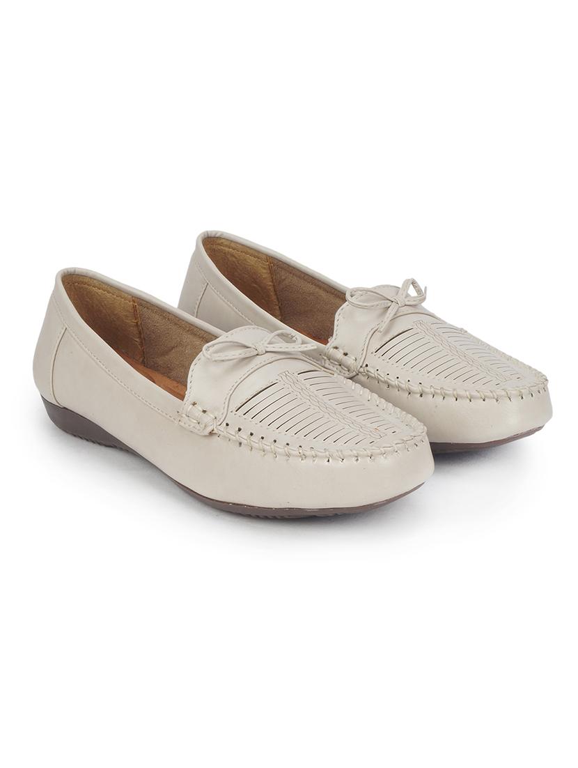 white slip on ballerina - 18463321 - Zoom Image - 0