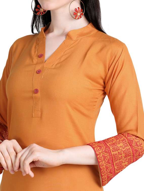 women embroidered straight kurta - 18467867 - Standard Image - 3