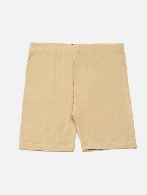 Shorts And Three Fourths