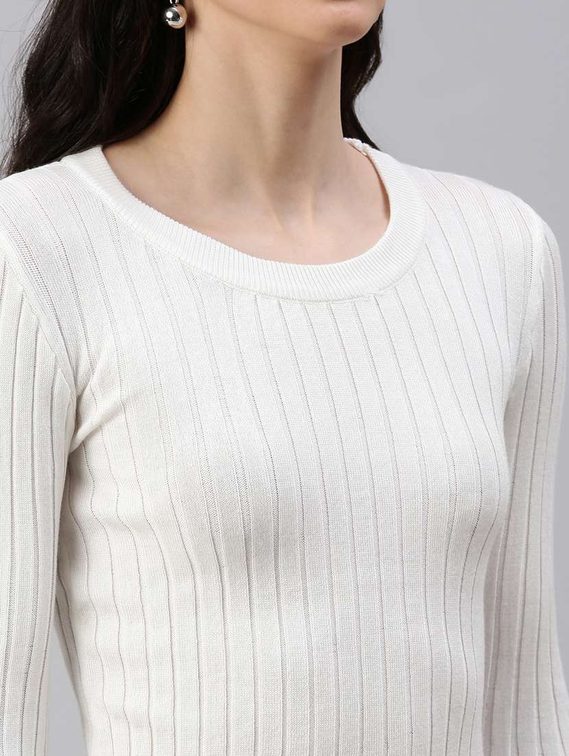 round neck solid top  - 18470014 -  Standard Image - 3