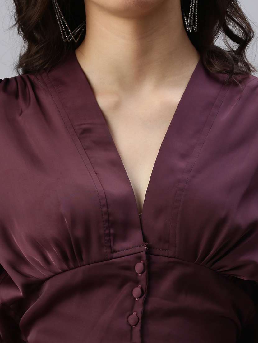 women's crop v neck top - 18470016 -  Standard Image - 5