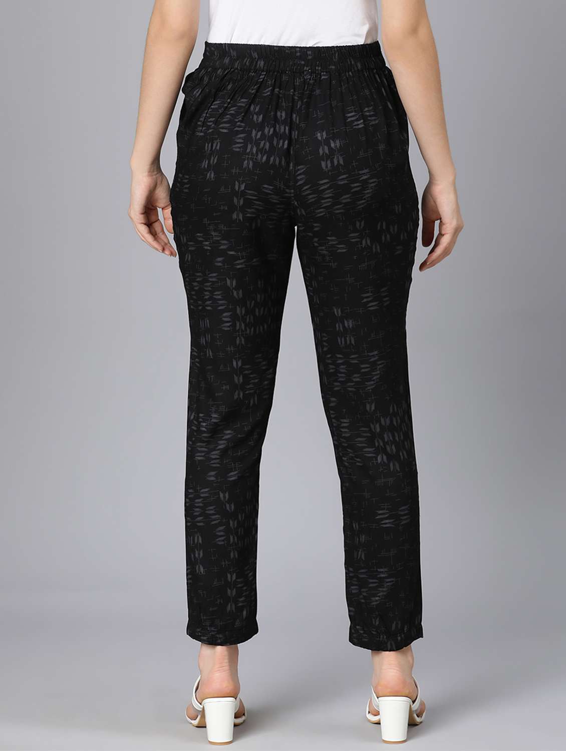 mid rise printed pleated trouser  - 18471008 -  Standard Image - 3