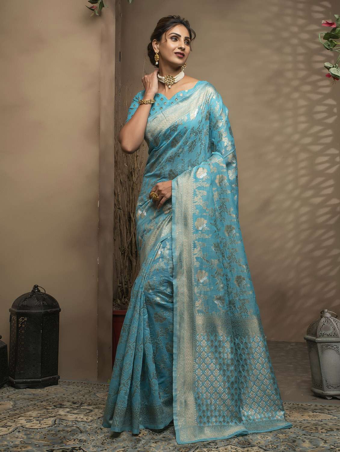 jacquard work woven saree  with blouse