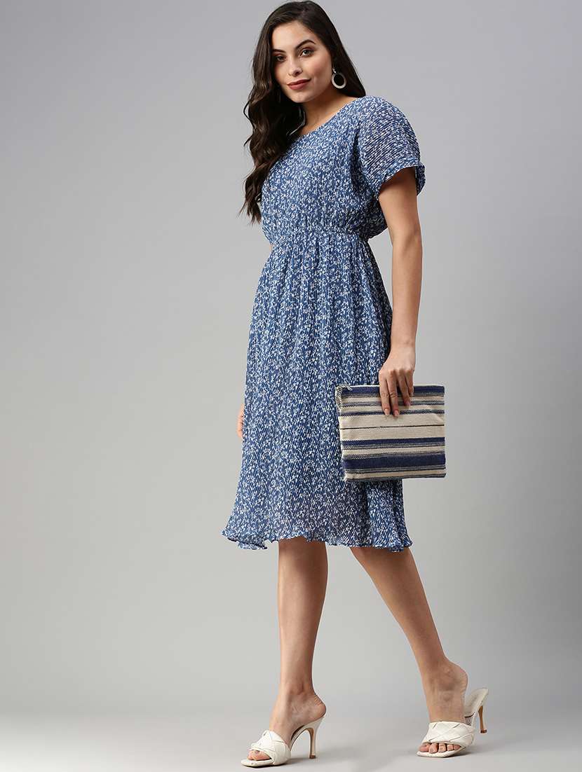 round neck floral blouson dress - 18480213 -  Standard Image - 3