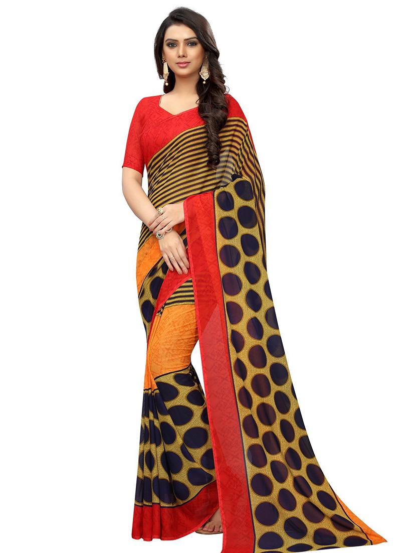 contrast bordered printed saree with blouse - 18488858 - Zoom Image - 0