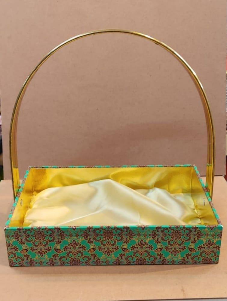 dry fruits chocolate decoration basket - 18499259 - Zoom Image - 0