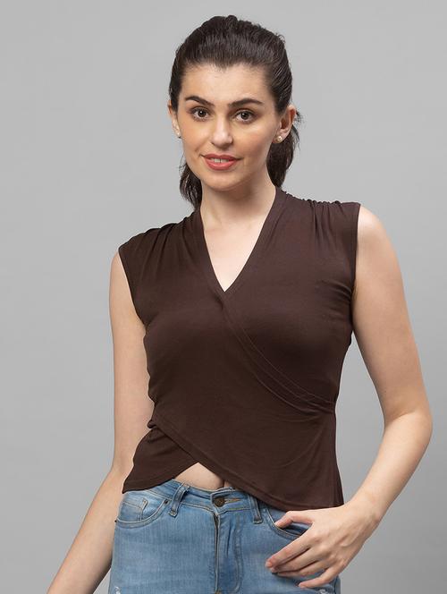 overlap neck solid top  - 18507812 -  Standard Image - 0