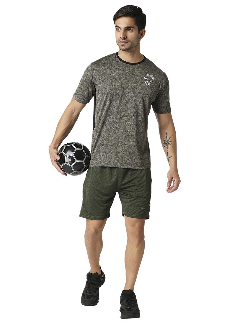 olive green solid shorts - 18510470 - Standard Image - 3