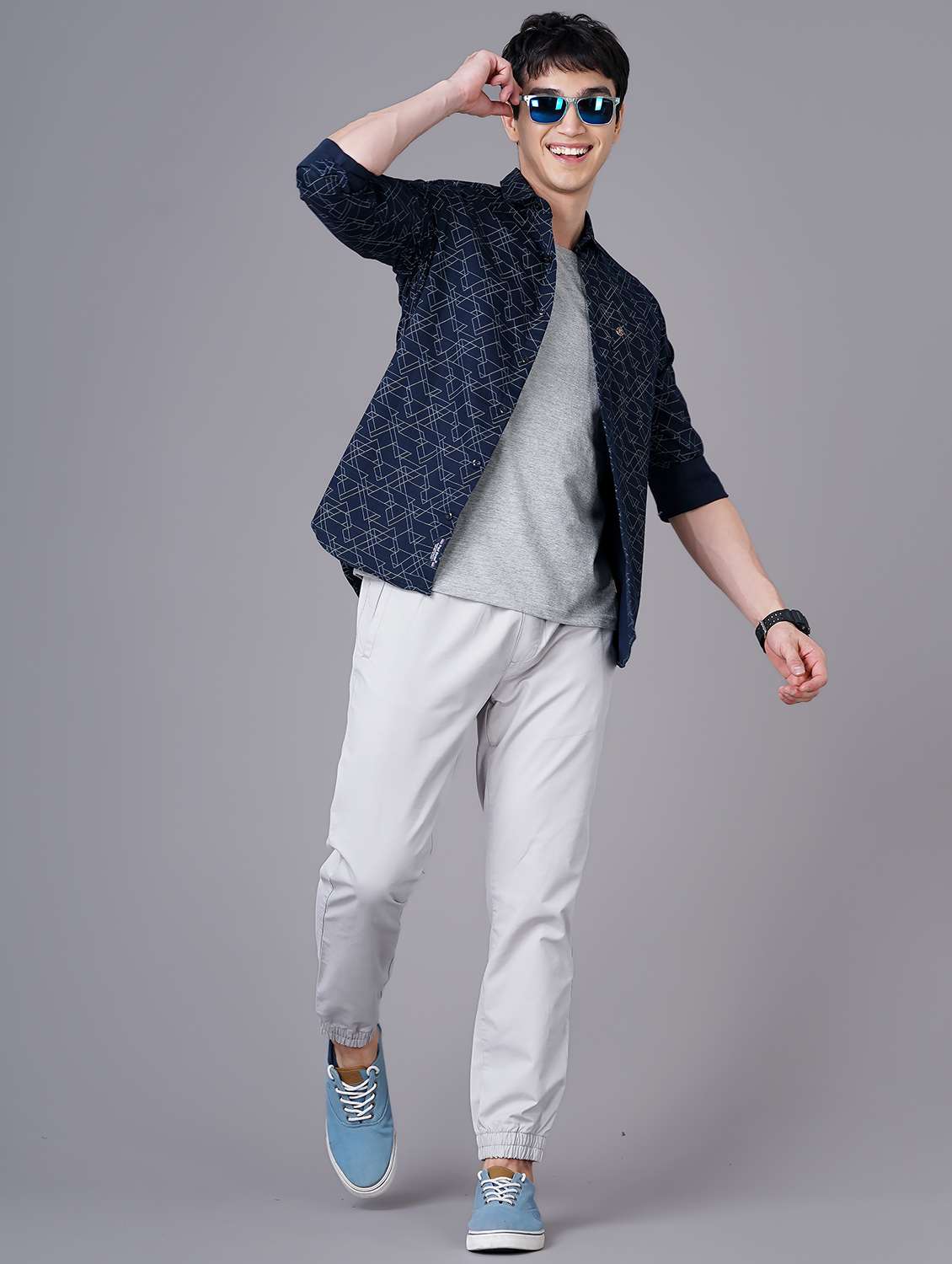 abstract print casual shirt - 18512132 - Standard Image - 3