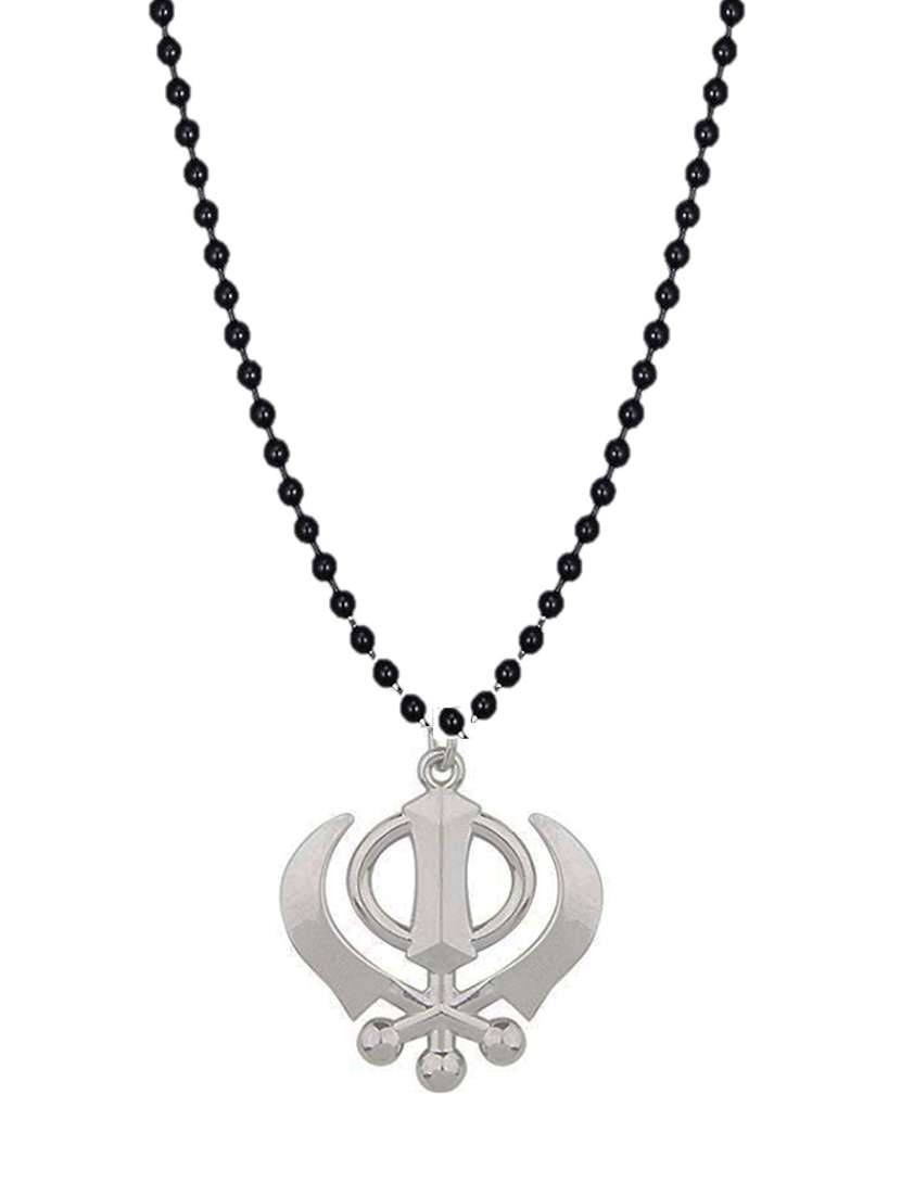 silver metal pendant