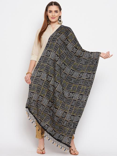 black bandhani print dupatta - 18519319 -  Standard Image - 0