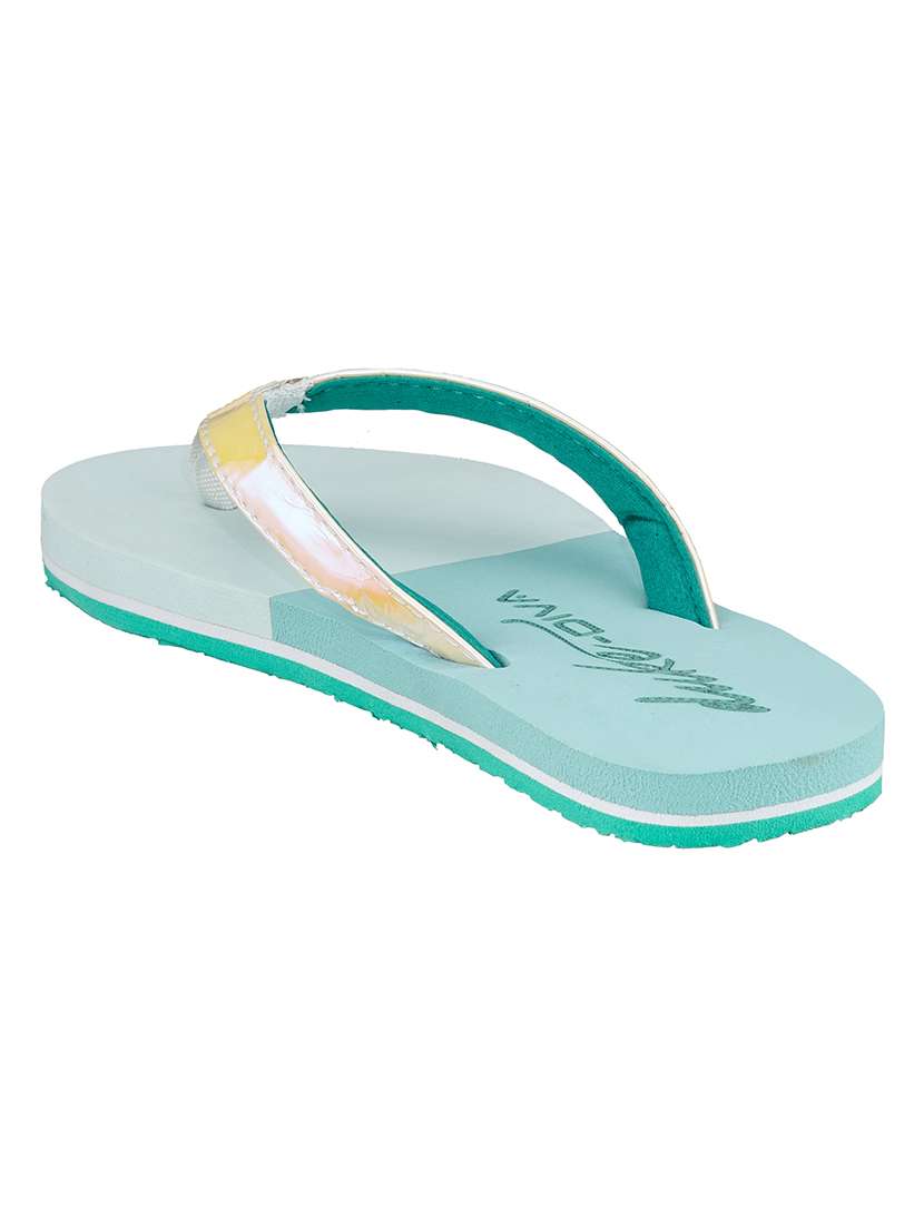 women green toe separator slipper - 18519674 -  Standard Image - 3