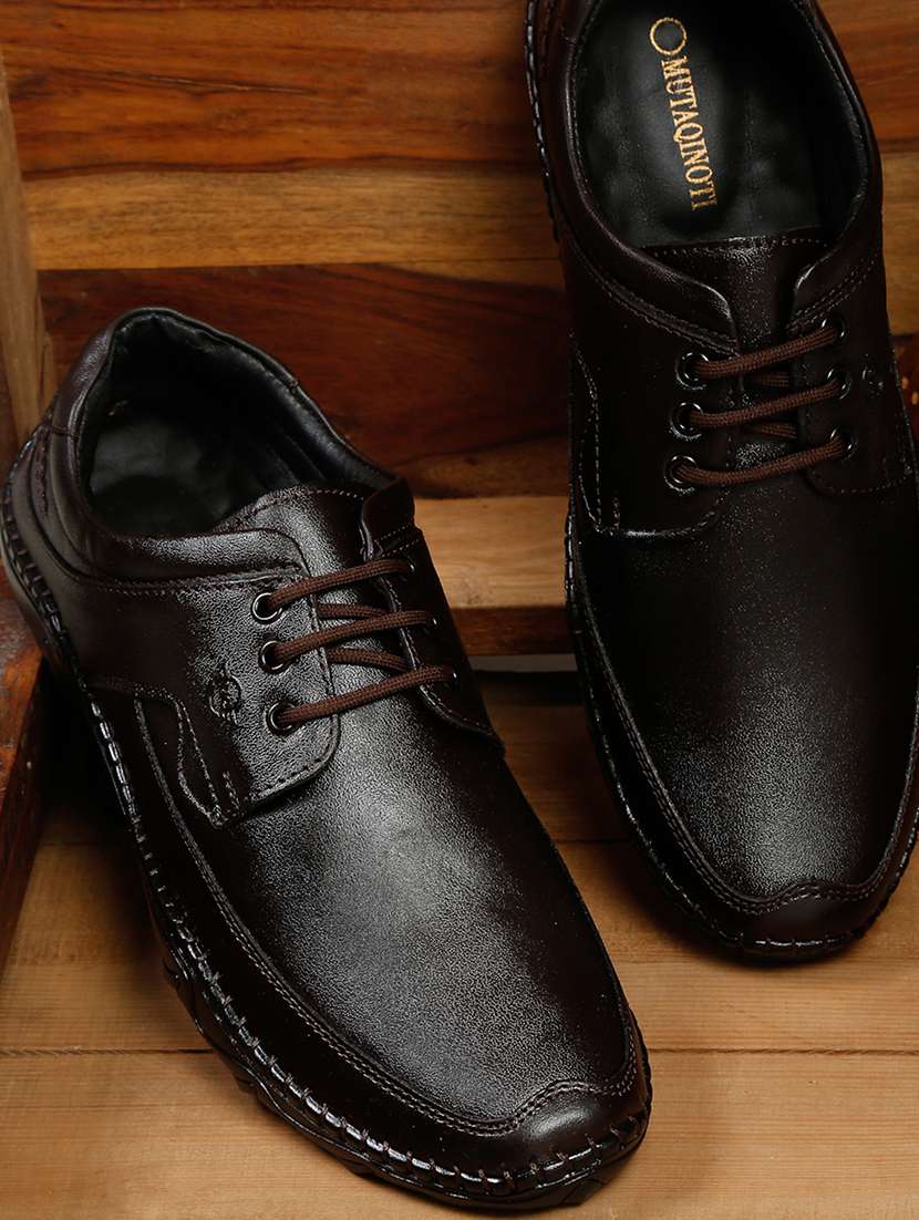 mens brown lace up derby