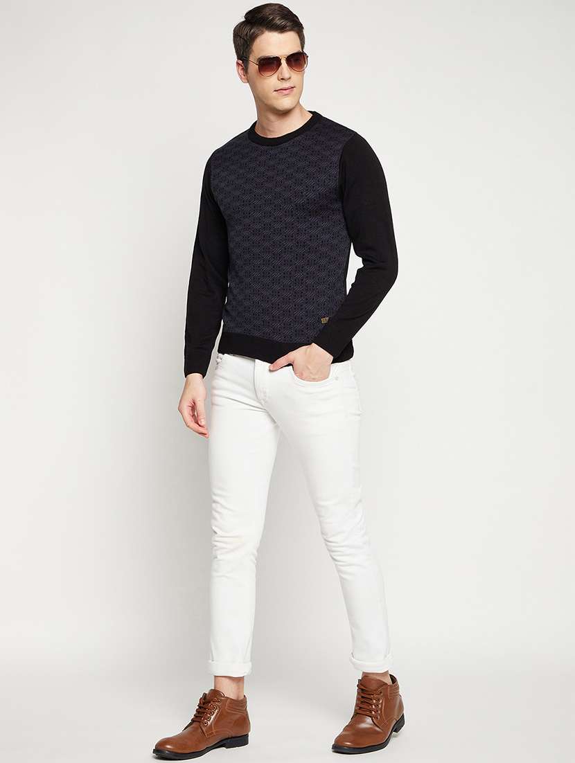 black self designed pullover - 18522561 -  Standard Image - 3