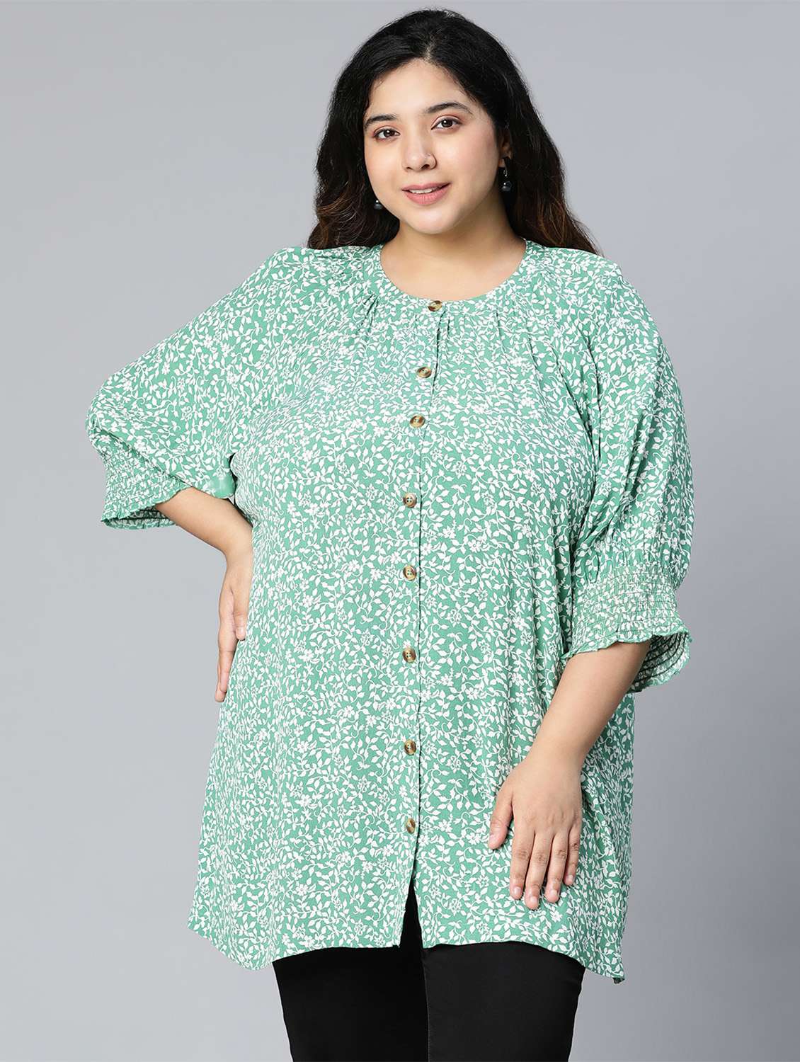 round neck floral regular tunic - 18524609 -  Zoom Image - 0
