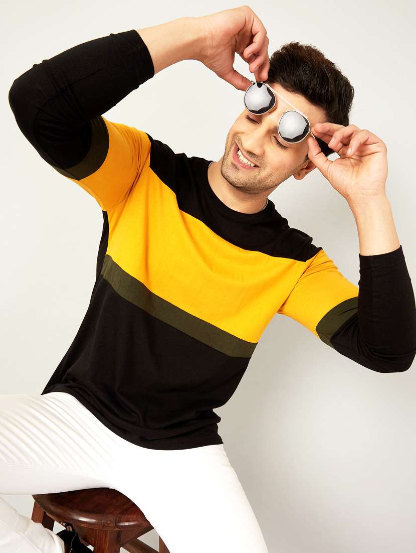 crew neck cut and sew t-shirt - 18528749 - Zoom Image - 0