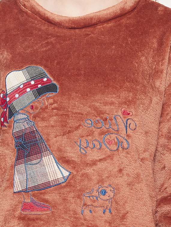 applique top and pyjama nightwear set - 18528986 -  Standard Image - 3