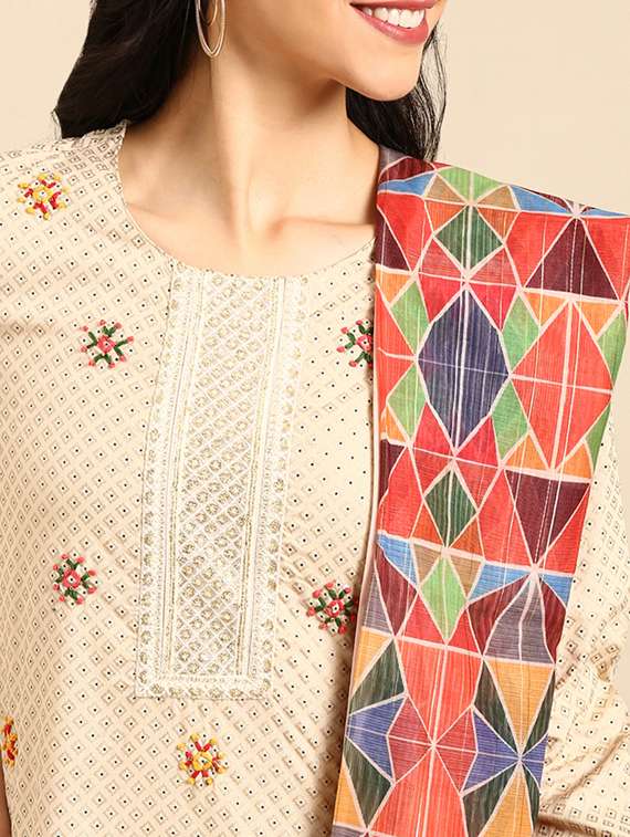 women printed kurta palazzo set with dupatta - 18532040 -  Standard Image - 3