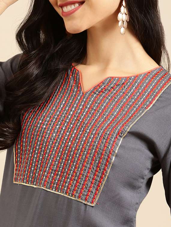 women's straight kurta - 18532100 -  Standard Image - 3