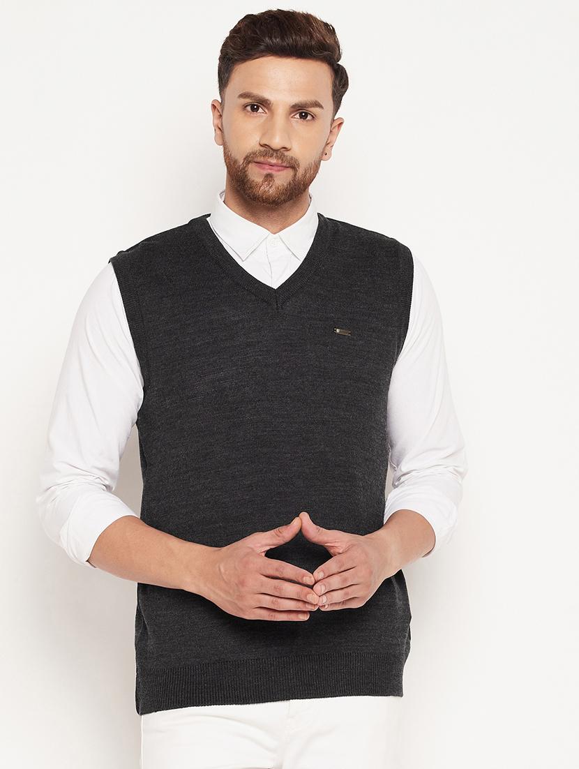 v neck solid pullover - 18532954 - Zoom Image - 0