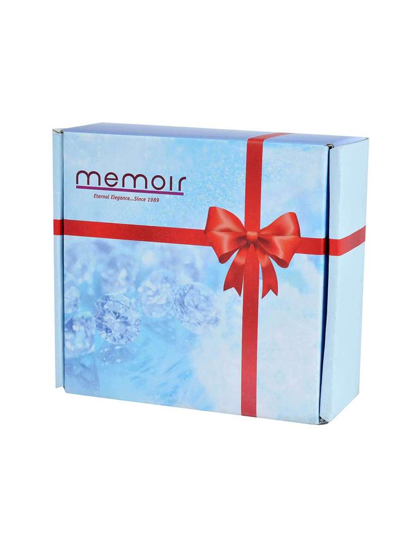 gold plated drop earring  - 18535471 -  Standard Image - 3