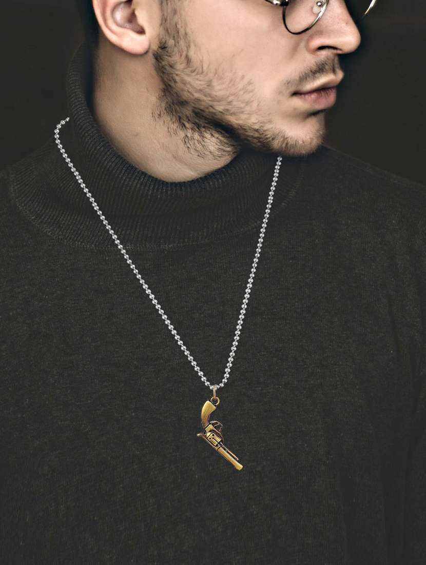 gold brass pendant set  - 18535733 -  Standard Image - 3