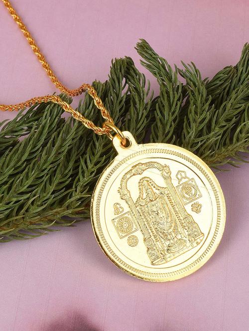 gold plated pendant set  - 18535745 -  Standard Image - 0