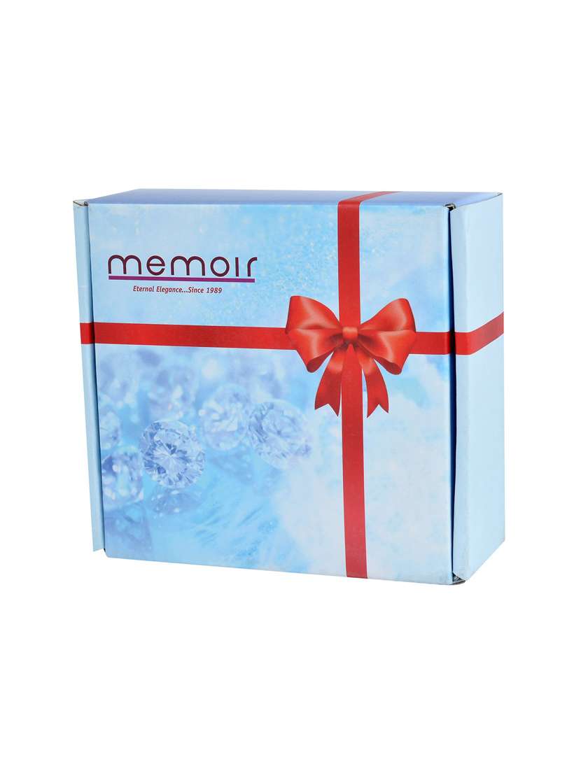 gold brass pendant - 18535764 -  Standard Image - 3