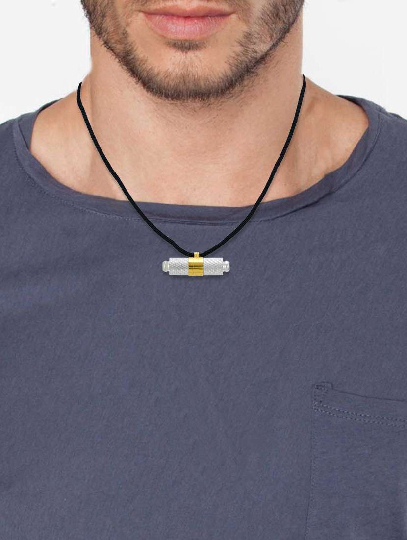 silver null pendant - 18535884 -  Standard Image - 3